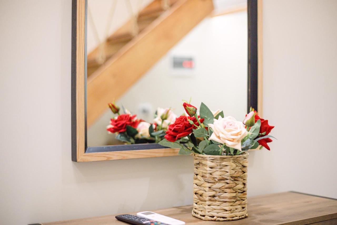 Duplex Rooms คอร์เชอ ภายนอก รูปภาพ