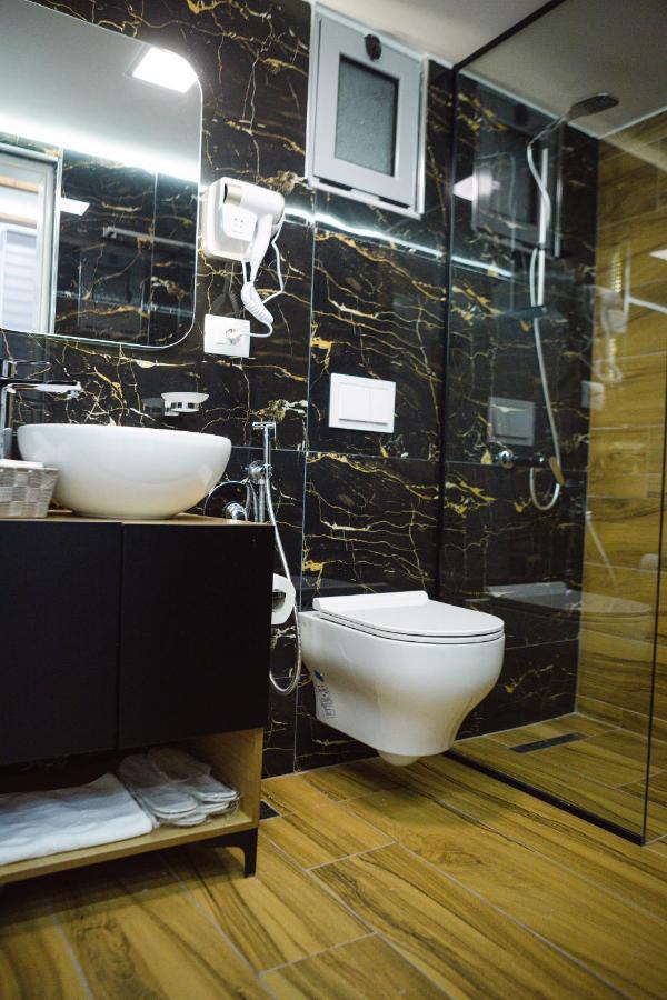 Duplex Rooms คอร์เชอ ภายนอก รูปภาพ